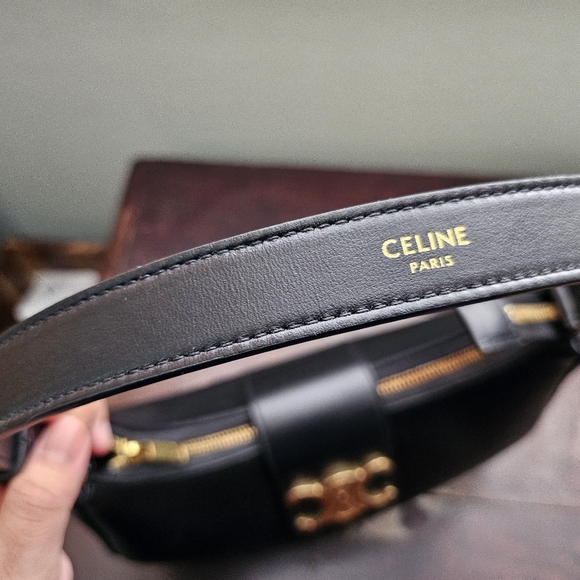 Authentic MEDIUM AVA TRIOMPHE BAG in Smooth Calfskin - Picture 6 of 7